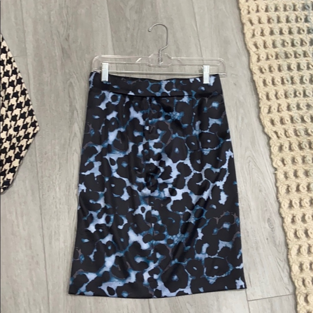 banana republic side zip abstract floral pencil